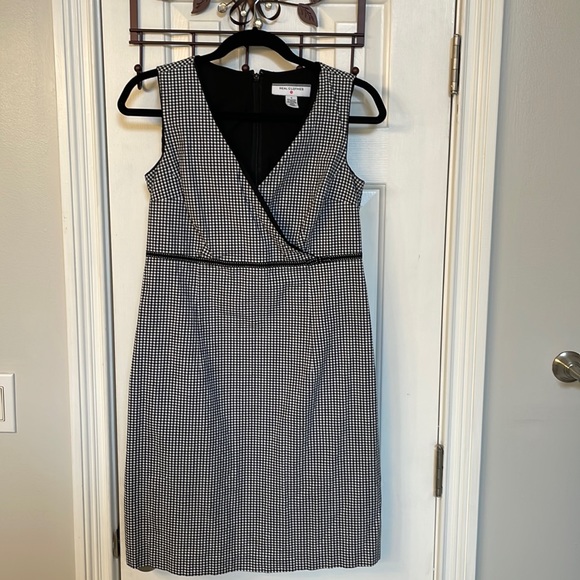 Saks Fifth Avenue Real Clothes Dresses & Skirts - Saks Fifth Avenue Real Clothes Black & White Gingham Summer Dress